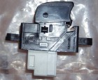 25411-0M010 /25411-OV000 D22 SWITCH ASSY-POWER DOOR SWITCH